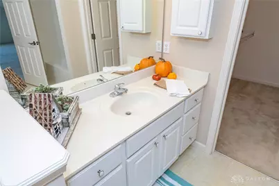 8823 Birkdale Hills Circle, Dayton, OH 45458 - Photo 28