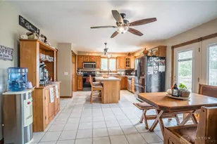 1673 Diamond Mill Rd, Brookville, OH 45309 - Photo 10