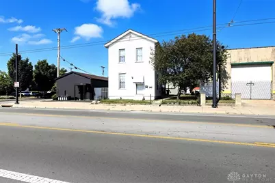 306-308 Warren Street #306, Dayton, OH 45402 - Photo 2