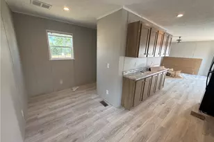 20 Chris Ln, Miami Township, OH 45342 - Photo 8