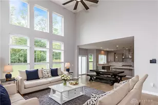 2721 Sky Crossing Dr, Beavercreek, OH 45434 - Photo 12