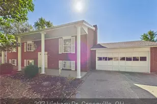 227 Hickory Dr, Greenville, OH 45331 - Photo 2