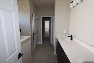 10098 Gully Pass Dr, Washington Twp, OH 45458 - Photo 22