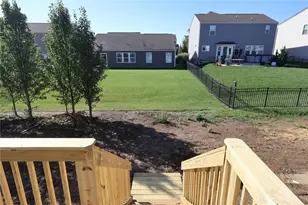 10098 Gully Pass Dr, Washington Twp, OH 45458 - Photo 8