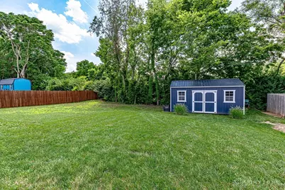 1221 Waterbury Drive, Franklin, OH 45005 - Photo 4