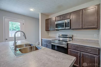 1221 Waterbury Drive, Franklin, OH 45005 - Photo 18