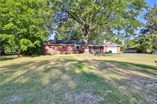 7643 Walmac St, Dayton, OH 45424 - Photo 2