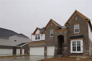 9019 Sorrento Pl, Washington Twp, OH 45458 - Photo 4