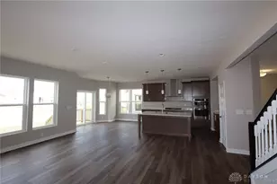 10205 Gully Pass Dr, Washington Twp, OH 45458 - Photo 6