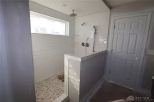 2006 Gln Vly Dr, Washington Twp, OH 45458 - Photo 14