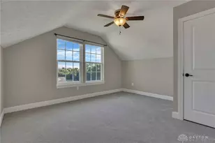 10500 Wallingsford Cir, Centerville, OH 45458 - Photo 34