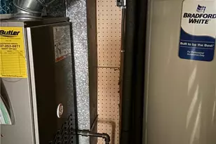 5417 Wadsworth Rd, Dayton, OH 45414 - Photo 8