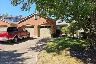 7881 Hackney Cir, Maineville, OH 45039 - Photo 2