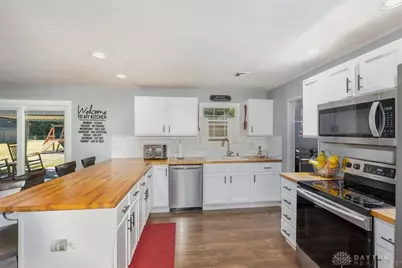 260 Kent Road, Tipp City, OH 45371 - Photo 6