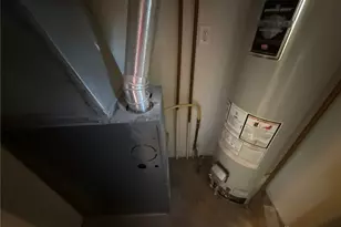 324 E Elm St, Bradford, OH 45308 - Photo 12