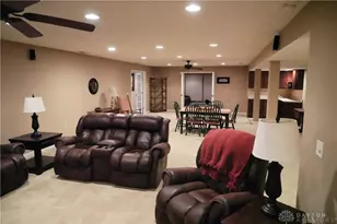 827 Foxfire Trail, Vandalia, OH 45377 - Photo 16