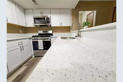 2744 Greystone Drive #E, Columbus, OH 43220 - Photo 14