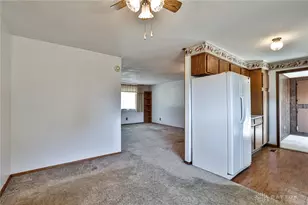 210 Zimmerman St, New Carlisle, OH 45344 - Photo 12