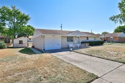 210 Zimmerman Street, New Carlisle, OH 45344 - Photo 2