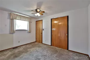 210 Zimmerman St, New Carlisle, OH 45344 - Photo 10