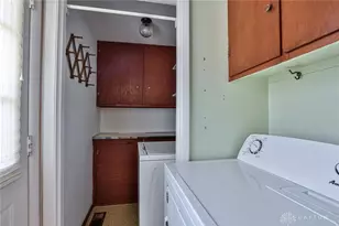 210 Zimmerman St, New Carlisle, OH 45344 - Photo 24