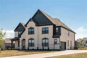 5944 Round Hill Ct, Springboro, OH 45066 - Photo 2