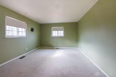 1818 Kathy Lane, Miamisburg, OH 45342 - Photo 18