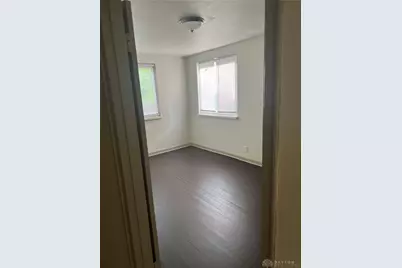 1008 W Fairview Avenue, Dayton, OH 45406 - Photo 4