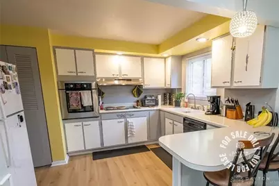 3154 Sherwood Park Drive, Springfield, OH 45505 - Photo 6