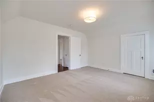 724 Patterson Rd, Dayton, OH 45419 - Photo 32