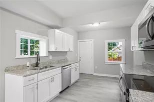 210 N Oakley Ave, Columbus, OH 43204 - Photo 8