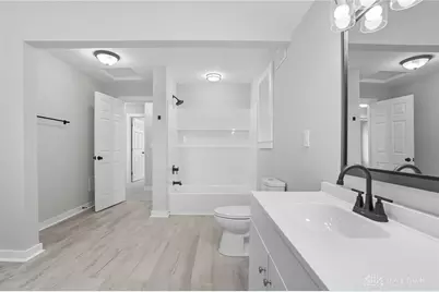 210 N Oakley Avenue, Columbus, OH 43204 - Photo 16