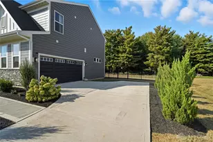 719 Harvest Ln, Dayton, OH 45458 - Photo 44