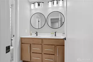 719 Harvest Ln, Dayton, OH 45458 - Photo 36