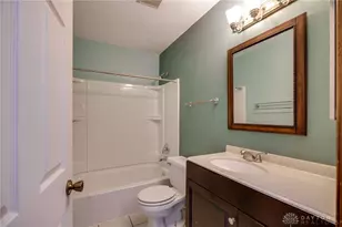 8930 Century Ln, Dayton, OH 45424 - Photo 26