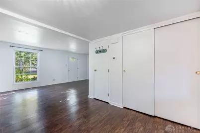 2113 Wellington Court, Fairborn, OH 45324 - Photo 4