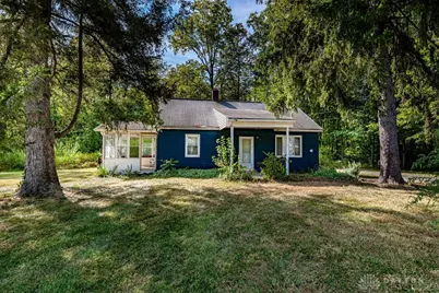 115 N Clayton Road, New Lebanon, OH 45345 - Photo 2