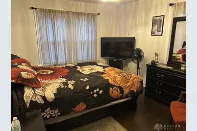 55 E Siebenthaler Avenue, Dayton, OH 45405 - Photo 12