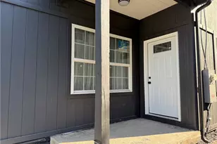 718 Taylor St, Dayton, OH 45404 - Photo 2