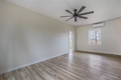 280 S Charleston Road, Jamestown Vlg, OH 45335 - Photo 6