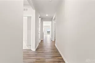 1808 Palmer Ct, Xenia, OH 45385 - Photo 2