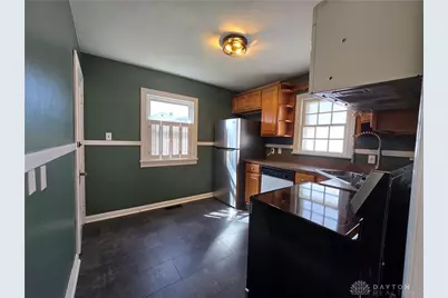 934 Weng Avenue, Dayton, OH 45420 - Photo 8