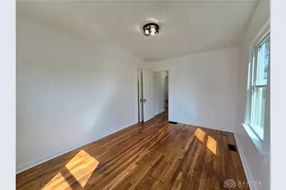 934 Weng Avenue, Dayton, OH 45420 - Photo 12