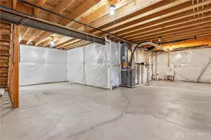 1415 Artesian Ln, Fairborn, OH 45324 - Photo 32