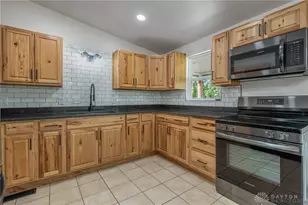 4124 Rosehill Dr, Beavercreek, OH 45431 - Photo 8