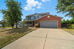 401 Granny Smith Ln, Middletown, OH 45044 - Photo 2