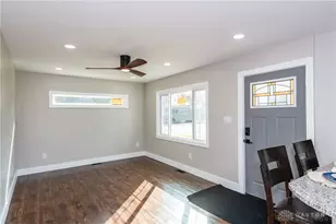 93 Thorpe Dr, Dayton, OH 45420 - Photo 4