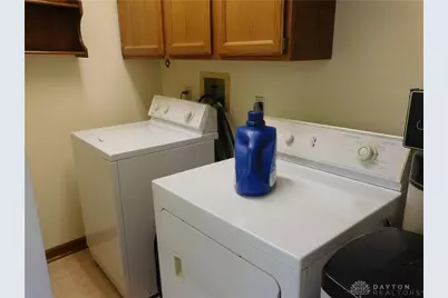 1132 Nouvelle Drive, Miamisburg, OH 45342 - Photo 14