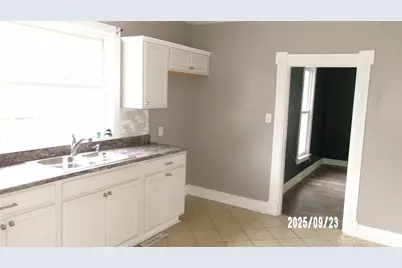 421 Market Street, Brookville, OH 45309 - Photo 12