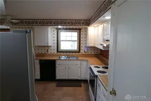 199 Finsbury Ln, Troy, OH 45373 - Photo 6